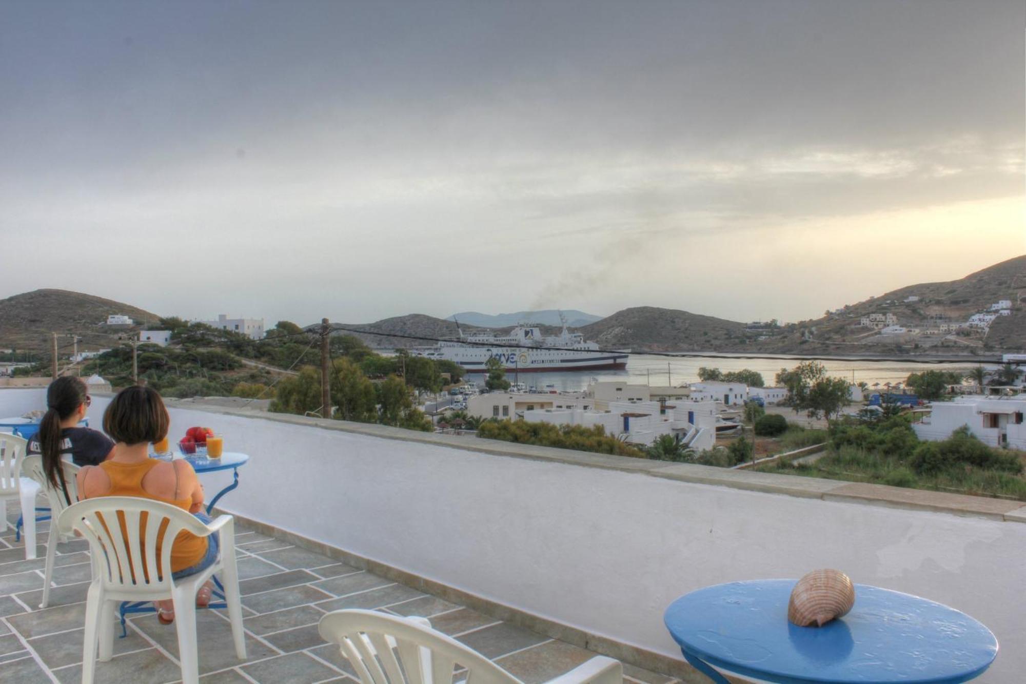 Violetta Aparthotel Chora  Ngoại thất bức ảnh